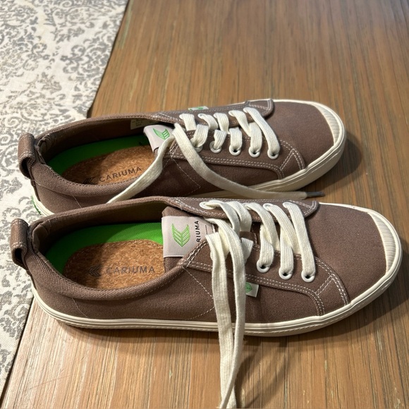 Cariuma Shoes - Cariuma OCA low Burnt Sand canvas Sneakers 8.5